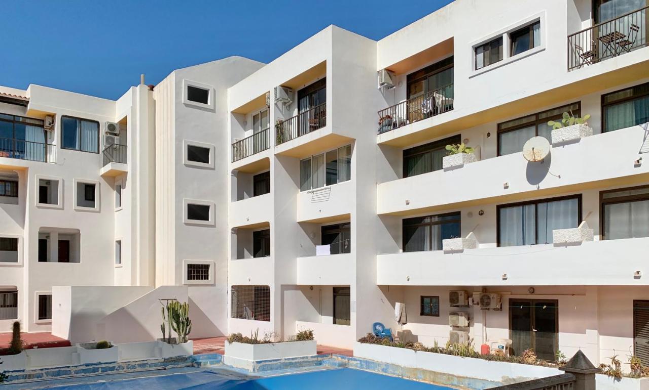 Apartamentos Miranda 埃斯普霍斯 客房 照片